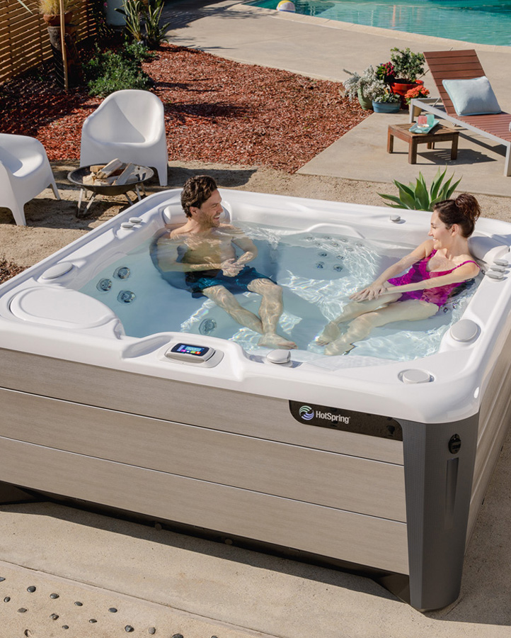 Hot tubs, pools & saunas